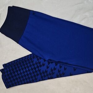 Fabletics High-Waisted Seamless Check Legging Houndslooth